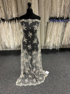 Dentelle perlée ivoire - Rame