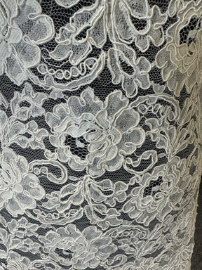 Dentelle ivoire à cordon – Sharon