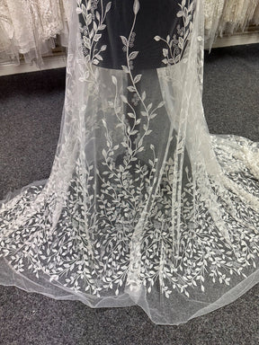 Ivory Embroidered Sequin Lace – EB3060