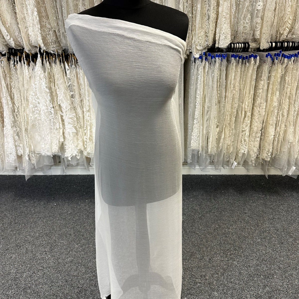 Haut Tank En Soie Mousseline Froissée THEORY - Modèle Orné De Perles Et Paillettes - Taille XS/P0 - Neuf Avec étiquettes