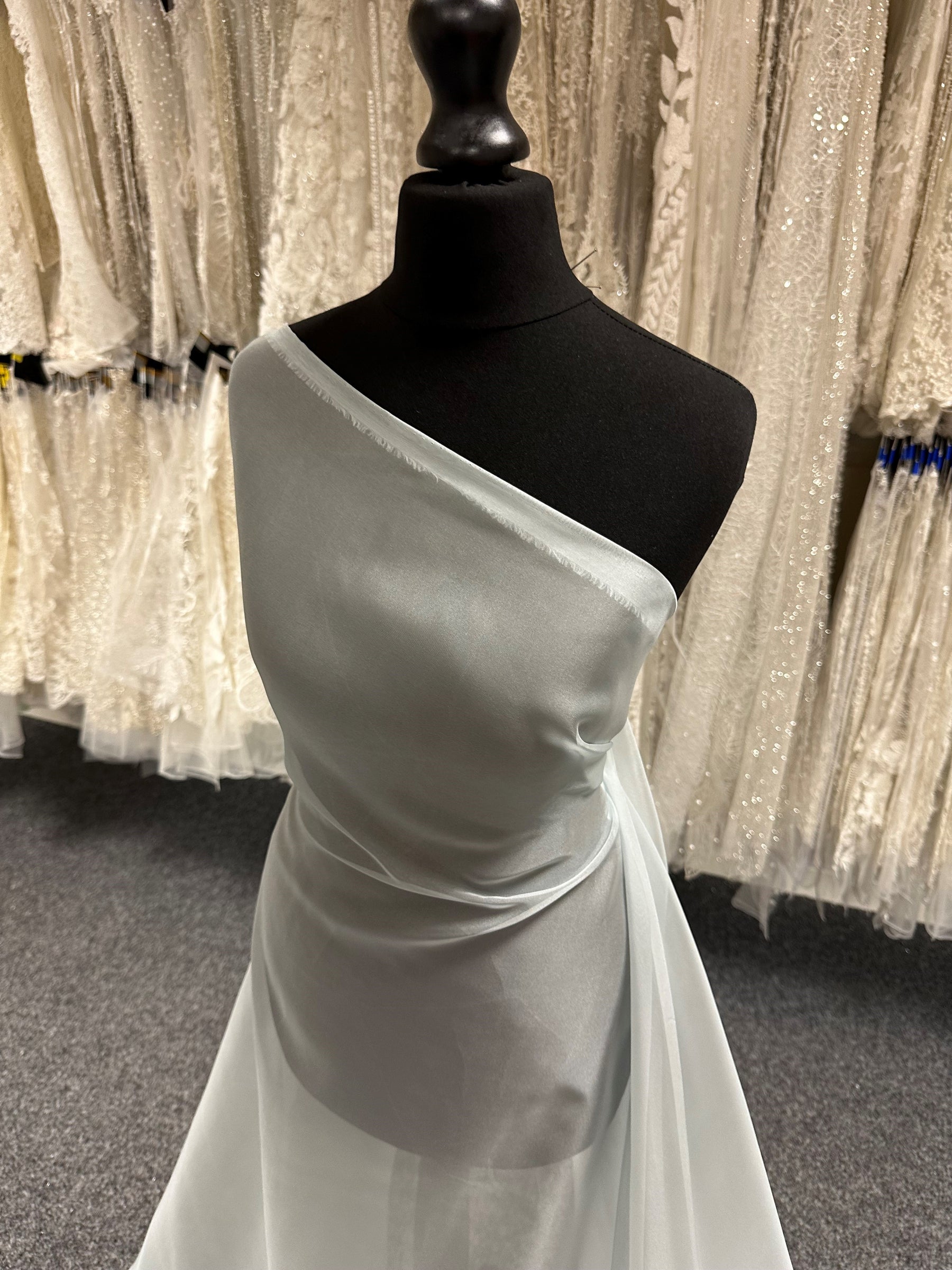 Mousseline de Polyester Bleu Ciel - Honesty
