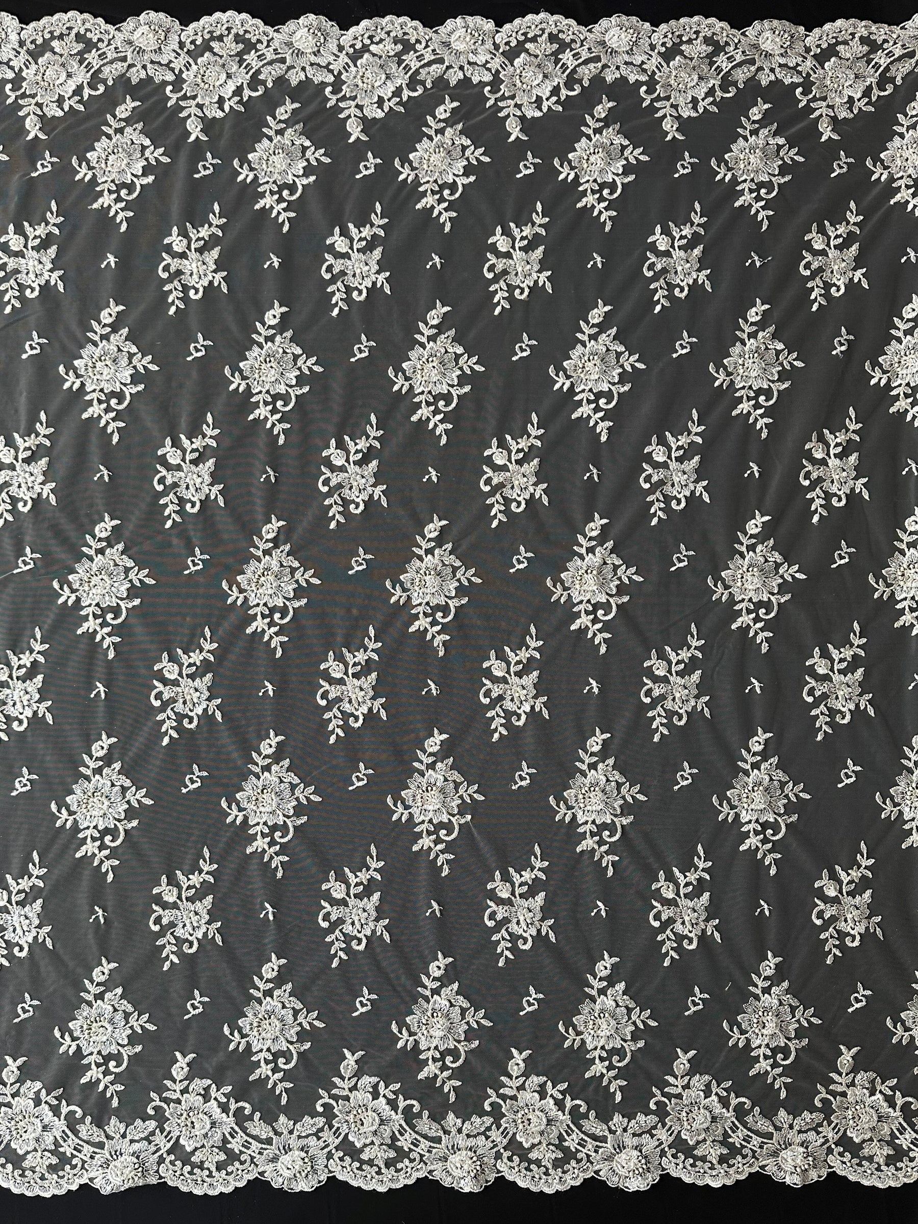 Dentelle perlée ivoire - Languid