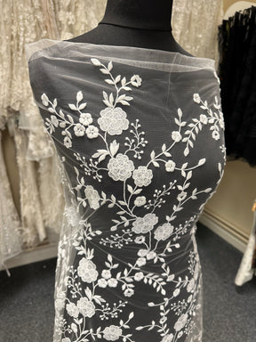 Dentelle de broderie italienne - Bonet
