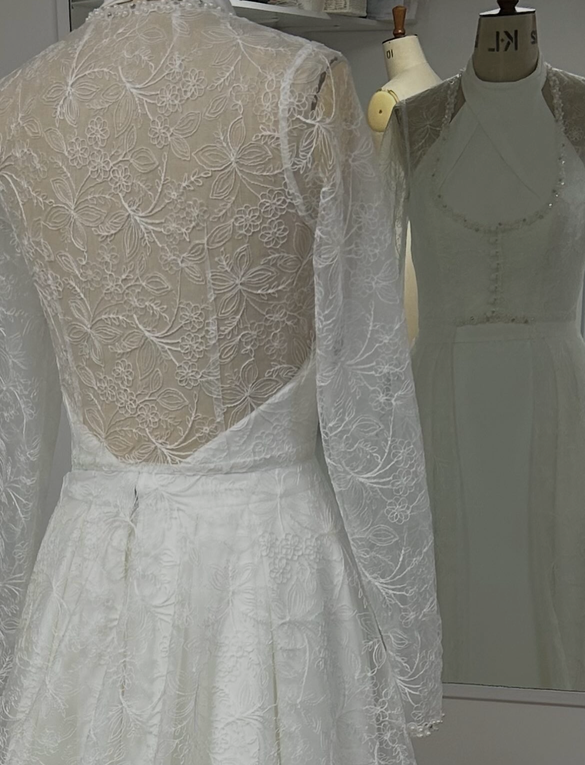 Dentelle brodée ivoire - Connie