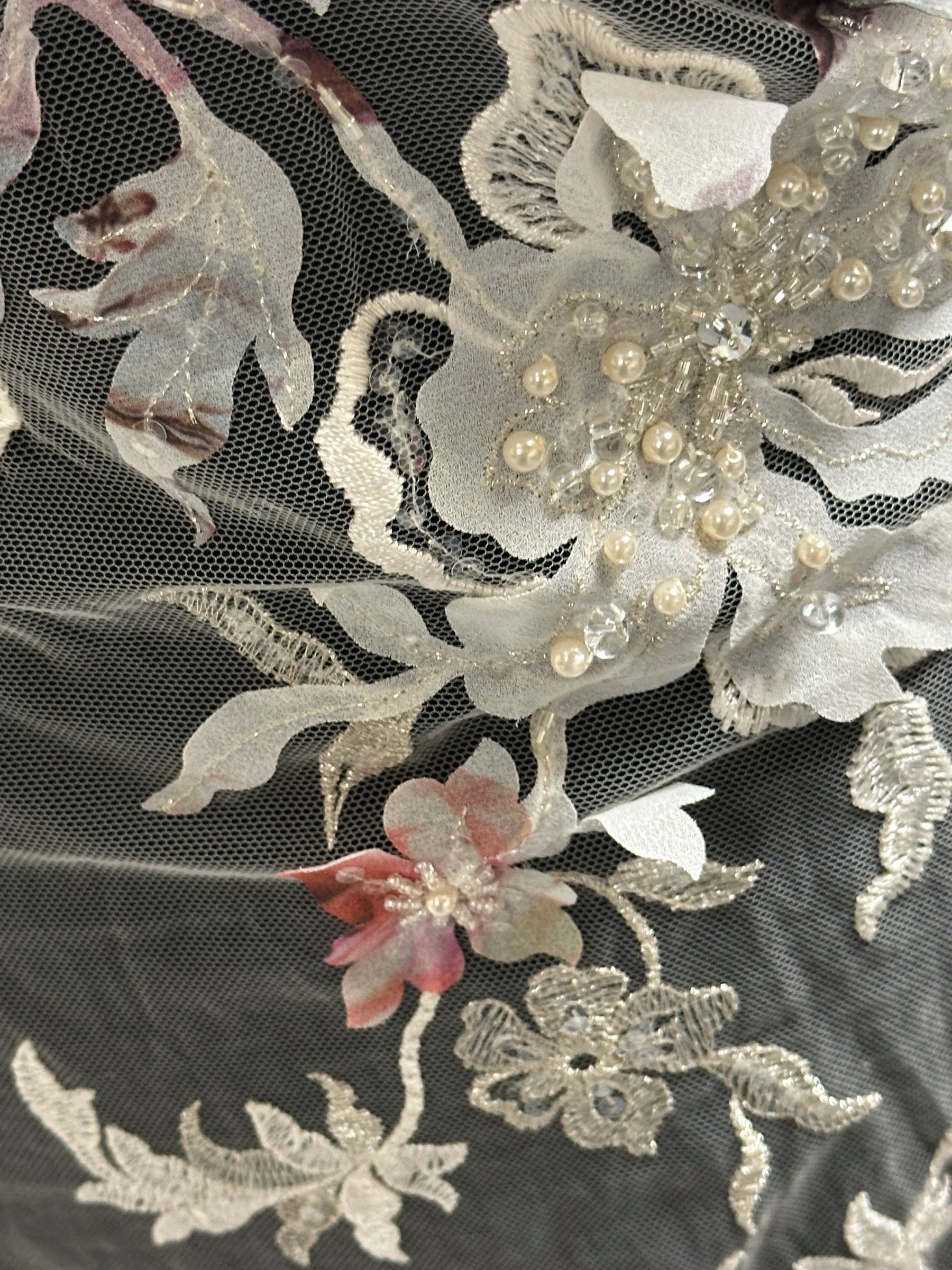 Dentelle multicolore - EB1002