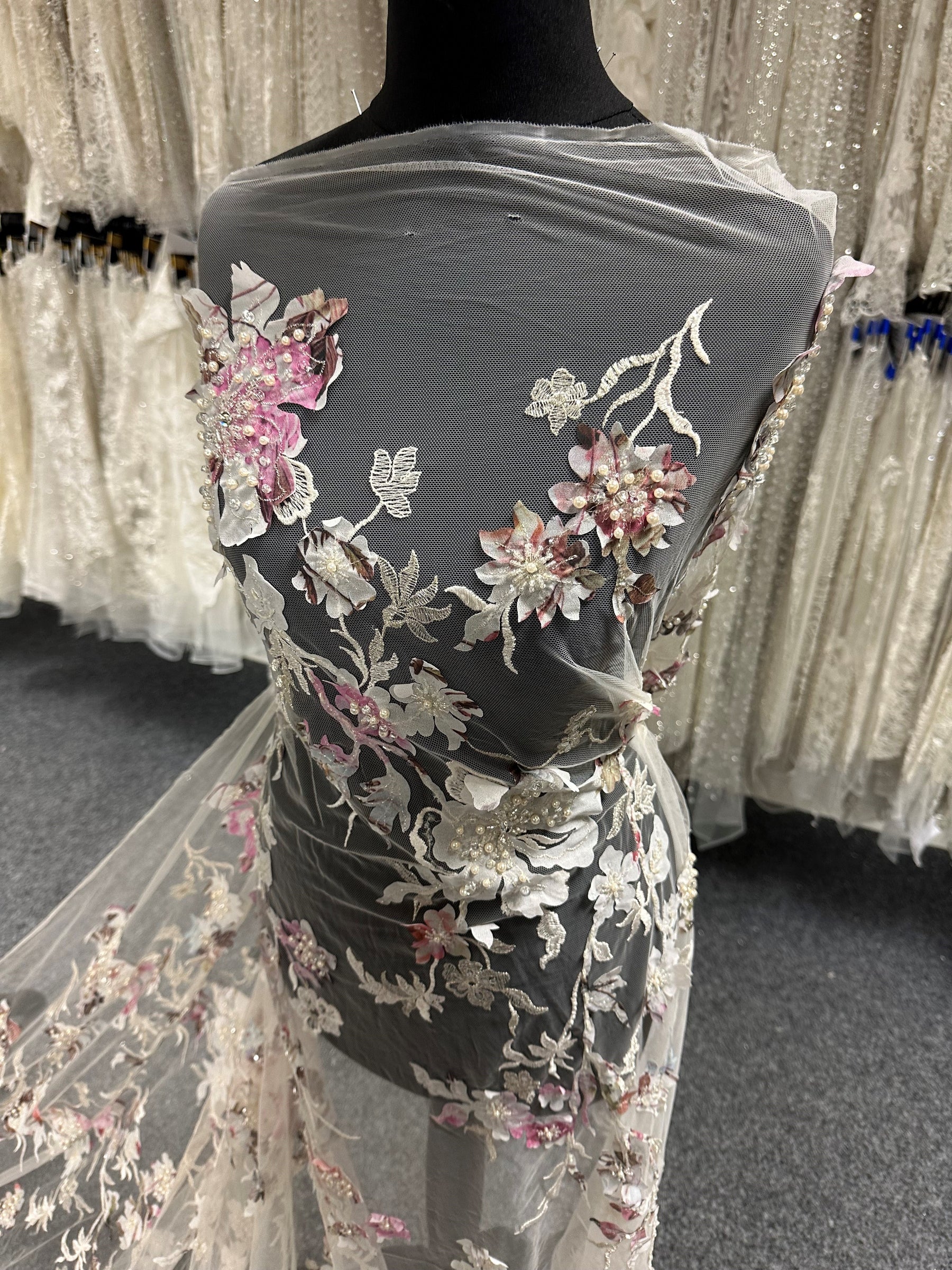 Dentelle multicolore - EB1002