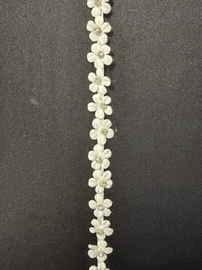 Fleur en georgette 3D ivoire avec bordure en cristal - EH1020