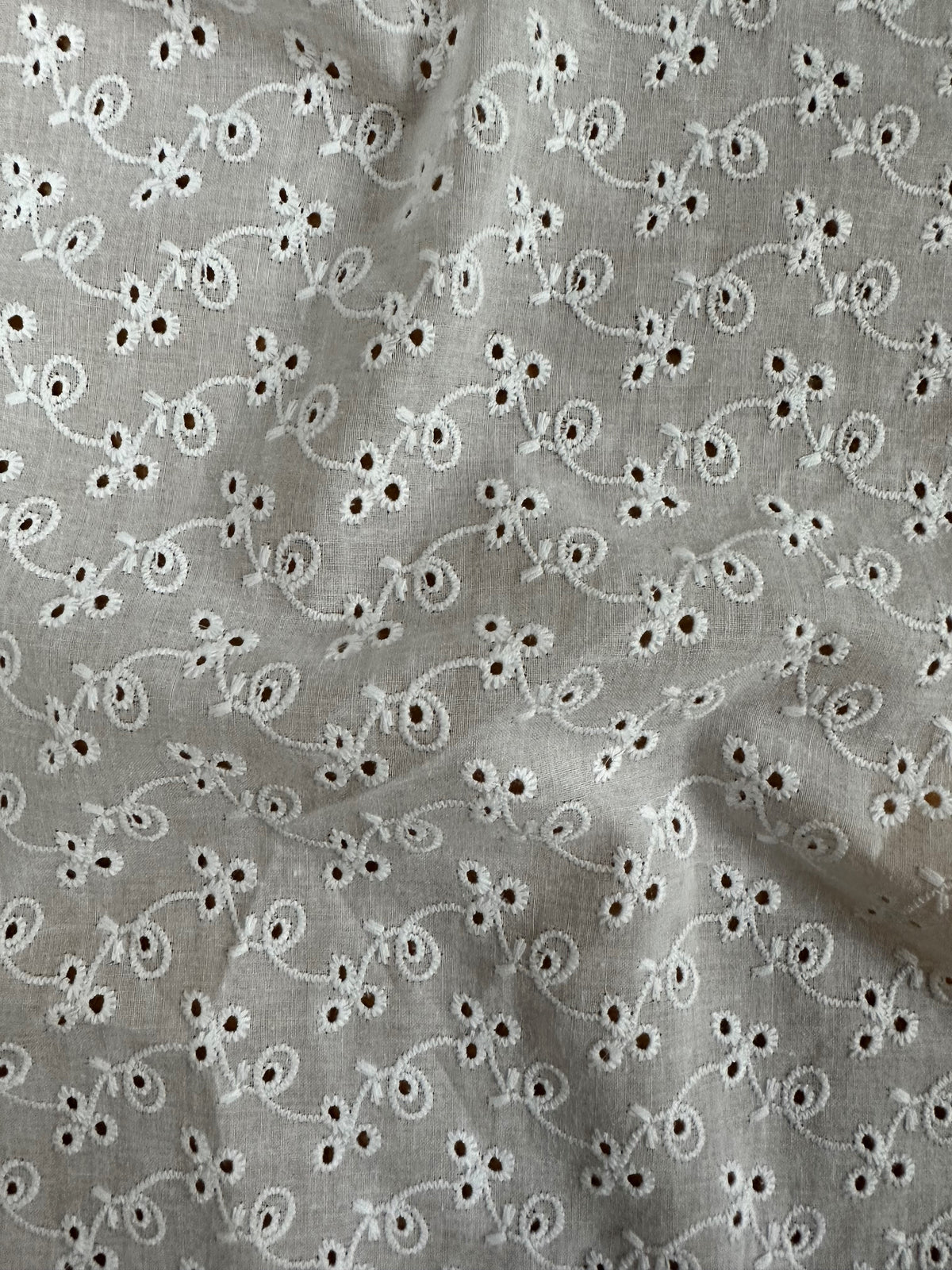 Broderie Anglaise Ivoire - Liège