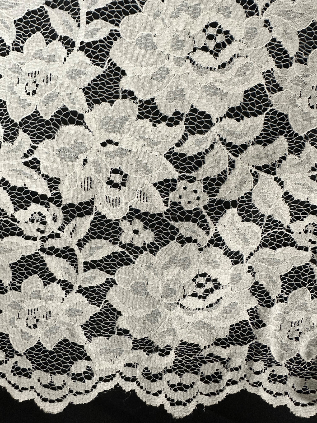 Ivory Raschel Lace - Jennifer (CF)