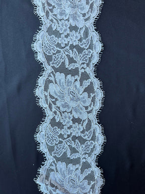 Bordure en dentelle Chantilly ivoire à cordon - Grusso