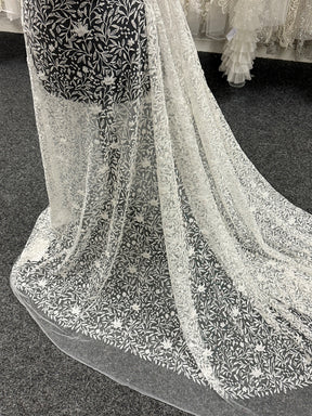 Dentelle brodée de perles ivoire - Minka 