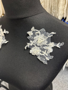 Appliques en dentelle ornées de perles ivoire - Sappy