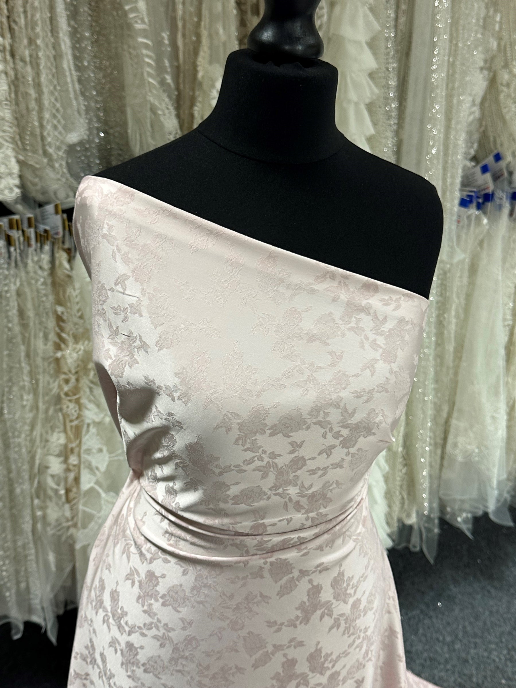 Brocart jacquard rose - Retort