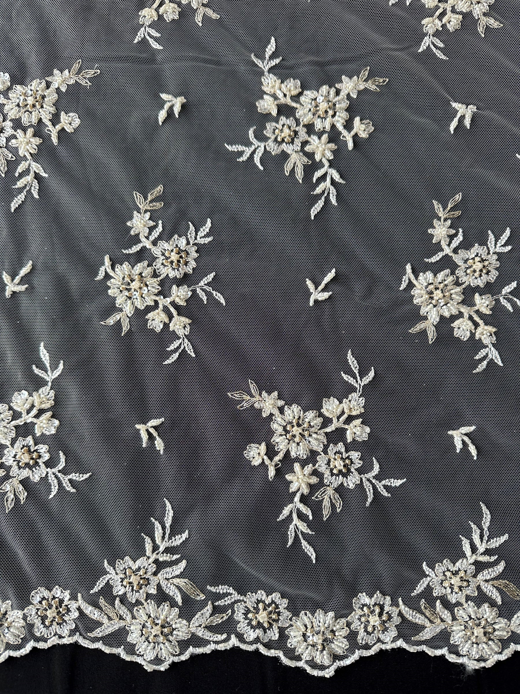 Dentelle perlée ivoire - Rame