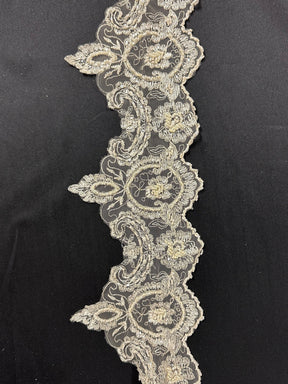 Bordure en dentelle brodée ivoire - Sappy (CF T 052)