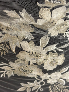 Dentelle brodée de sequins ivoire - EB3044