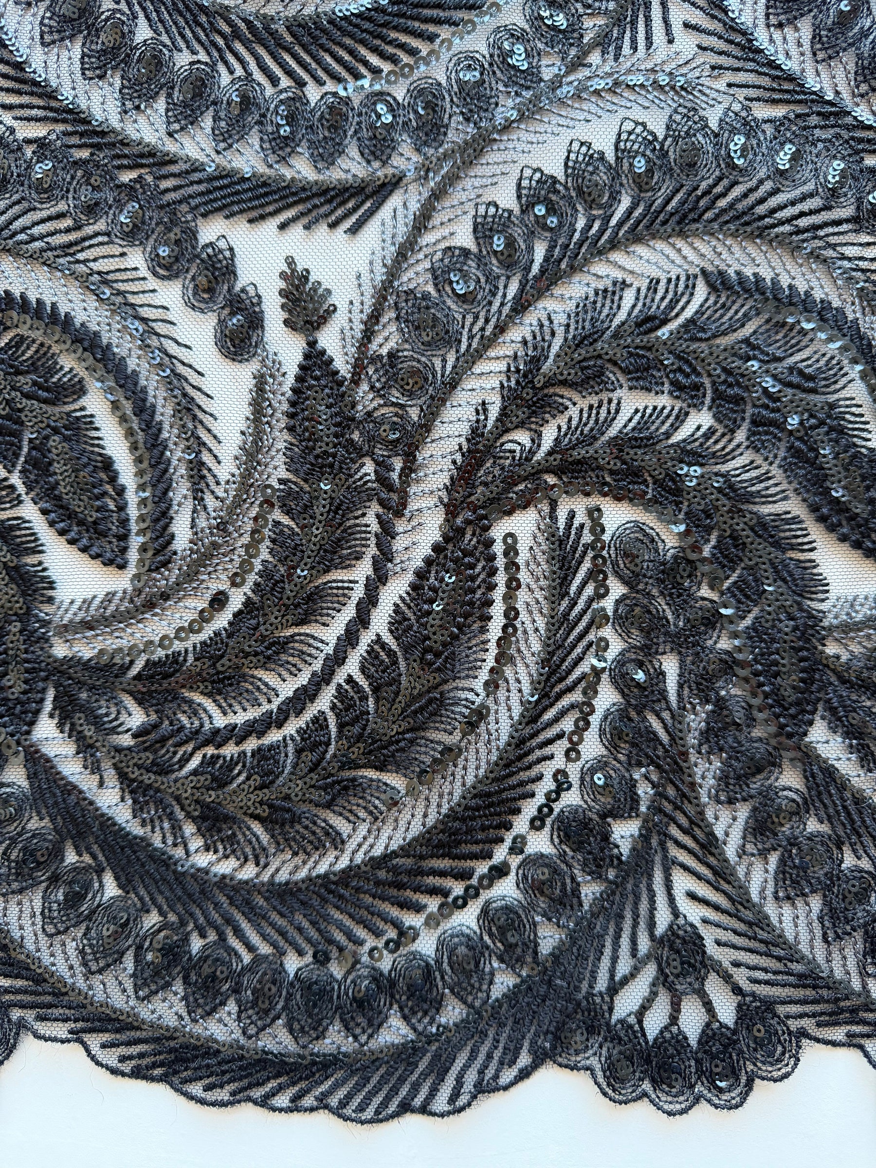 Dentelle à paillettes noires - EB3048