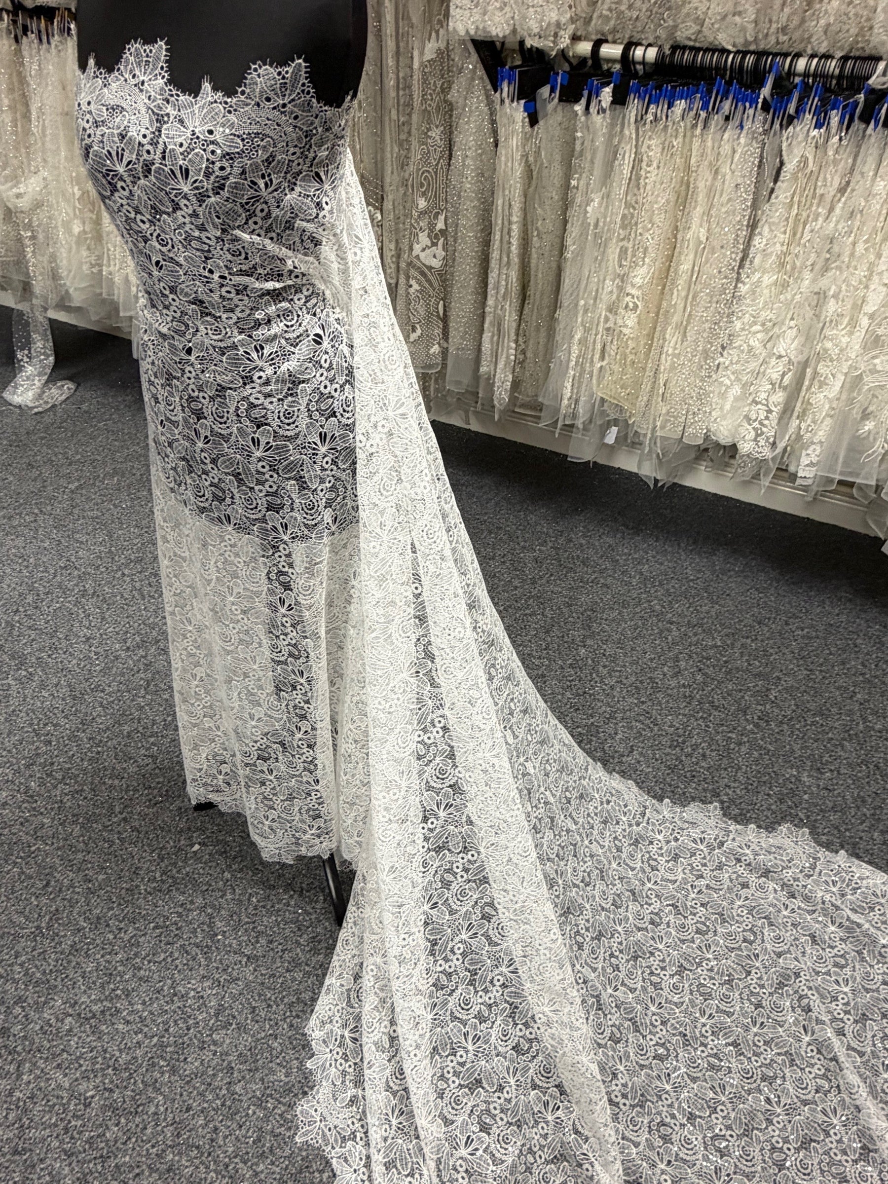 Dentelle de mariée à paillettes ivoire - EB3050