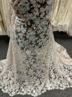 Dentelle brodée rose et bleue - EB3053