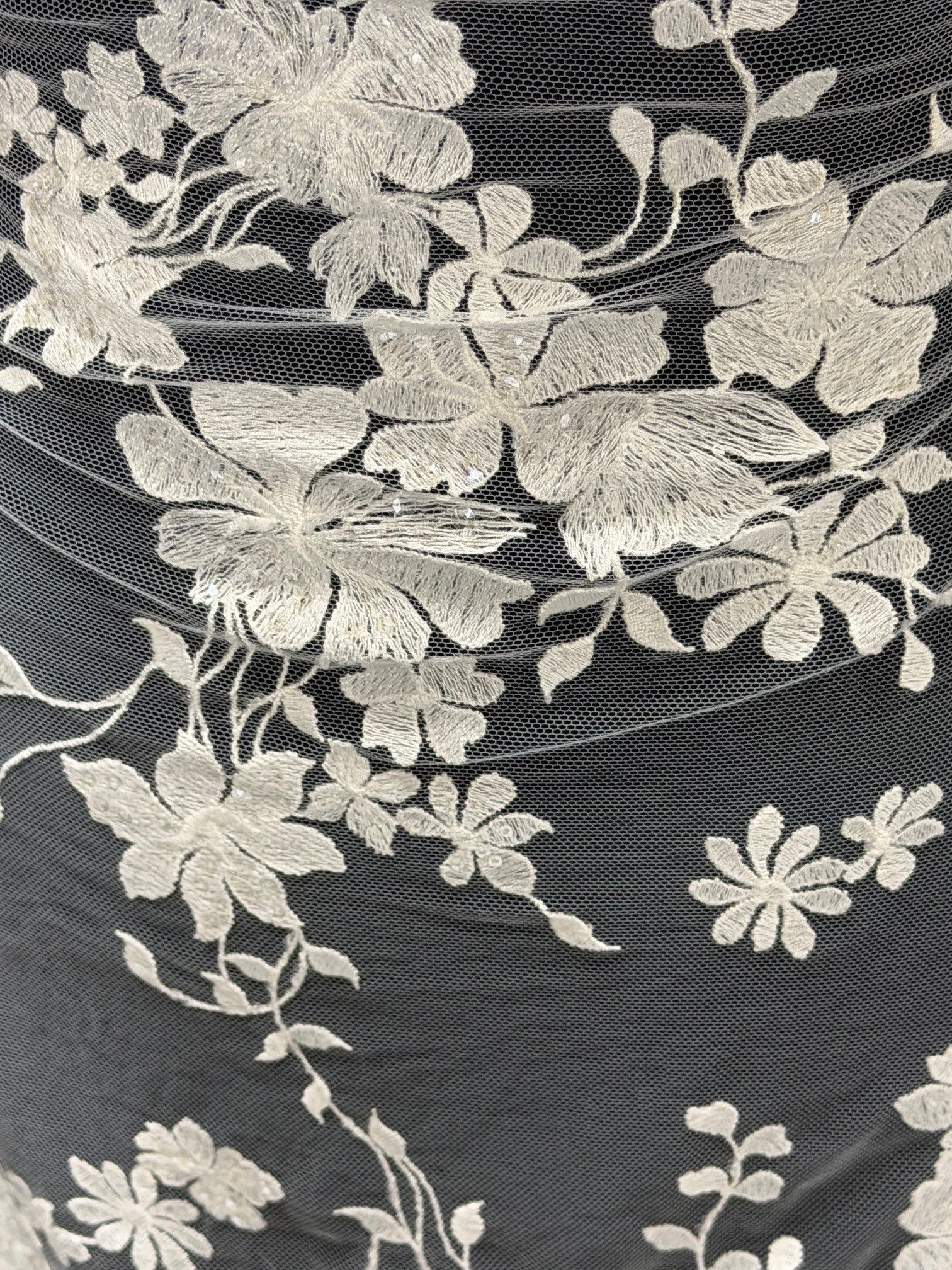 Dentelle à paillettes ivoire - EB3063