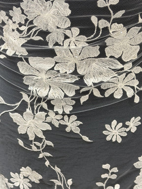 Dentelle à paillettes ivoire - EB3063