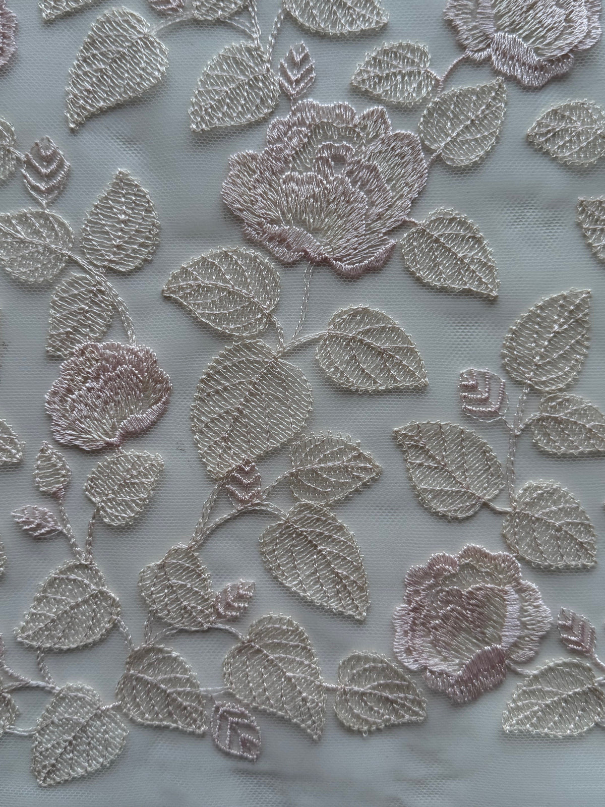 Dentelle brodée rose coquillage - EB5042