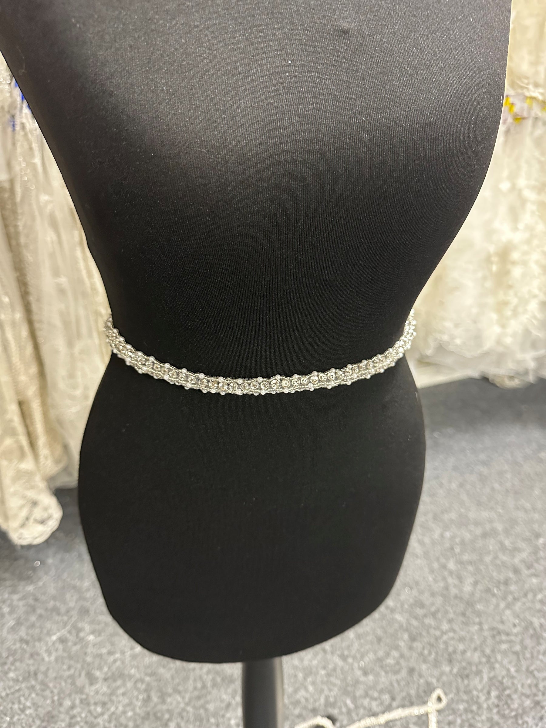 Garniture en perles et perles ivoire - EH1004