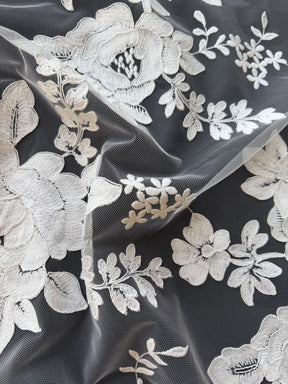 Dentelle brodée avec cordonnet ivoire italien - Elfin