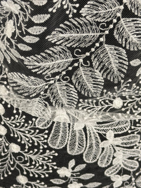 Dentelle brodée ivoire – Indispensable