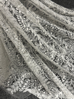 Dentelle brodée ivoire – Indispensable