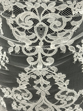 Ivory Corded Chantilly Lace - Raleigh