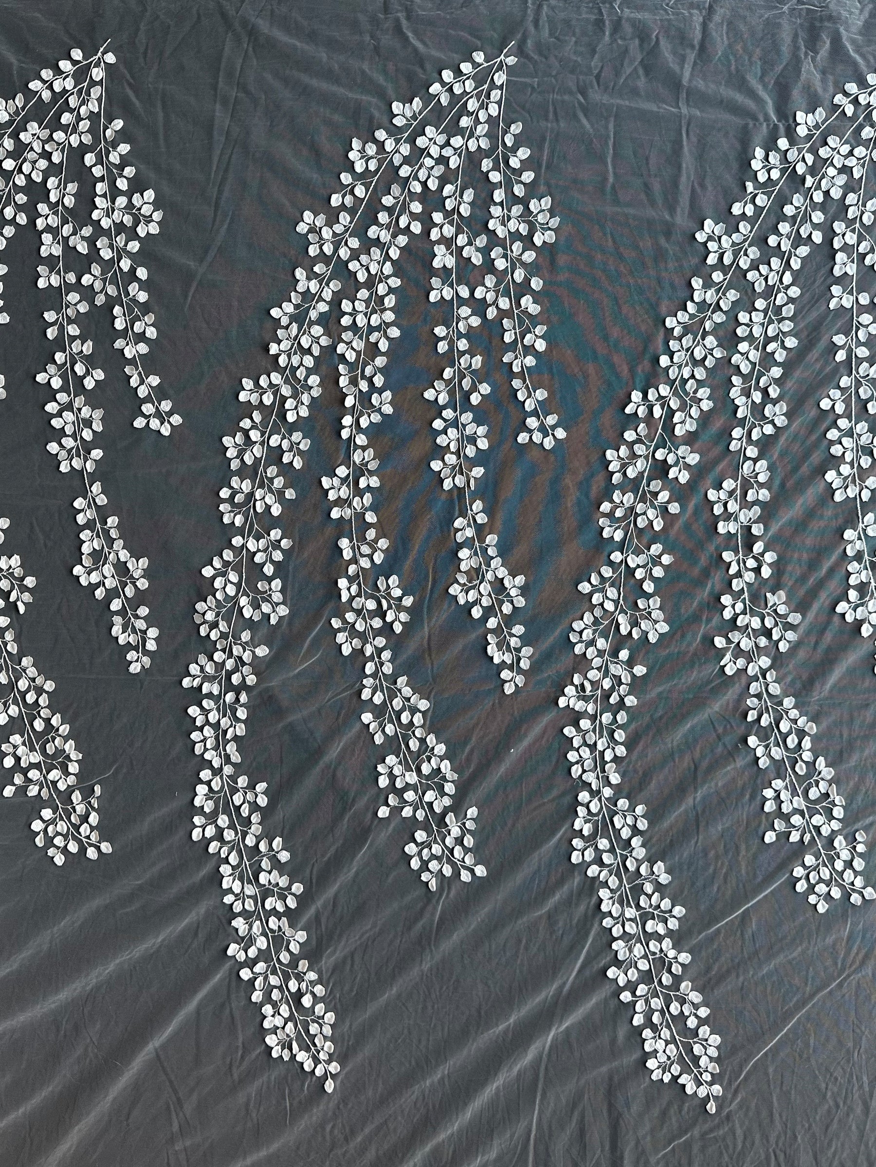 Dentelle brodée ivoire – EB5007