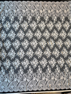 Dentelle de Chantilly ivoire - Tove