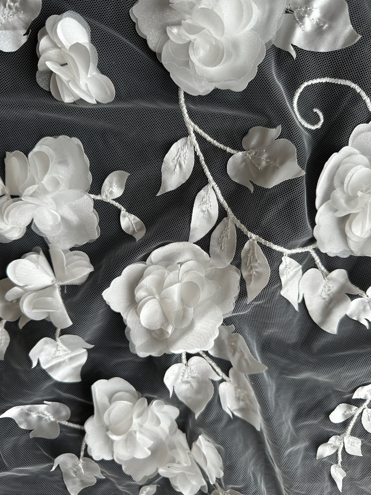 Dentelle florale 3D ivoire - Helzel