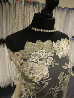 Dentelle Brodée Or - Aubrelia