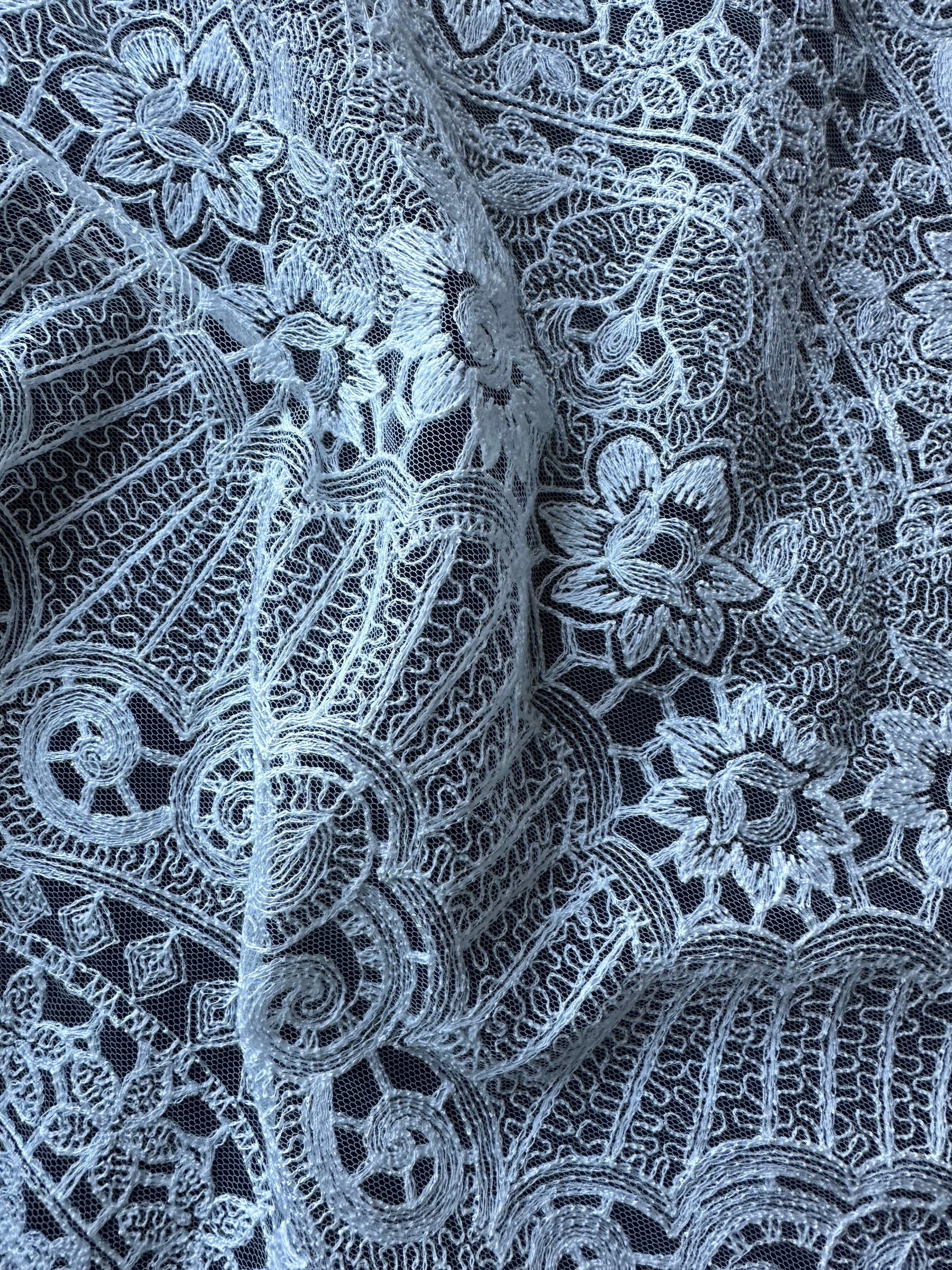 Dentelle brodée ivoire - Tremendo