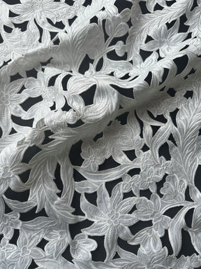 Satin ivoire découpé au laser - Lantana