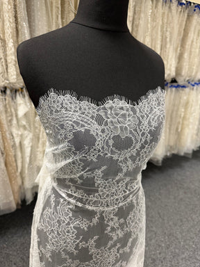 Dentelle Chantilly ivoire - Camden