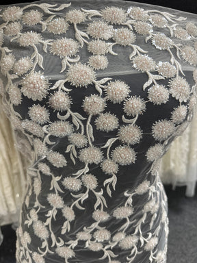 Dentelle brodée ivoire et rose - Zillah