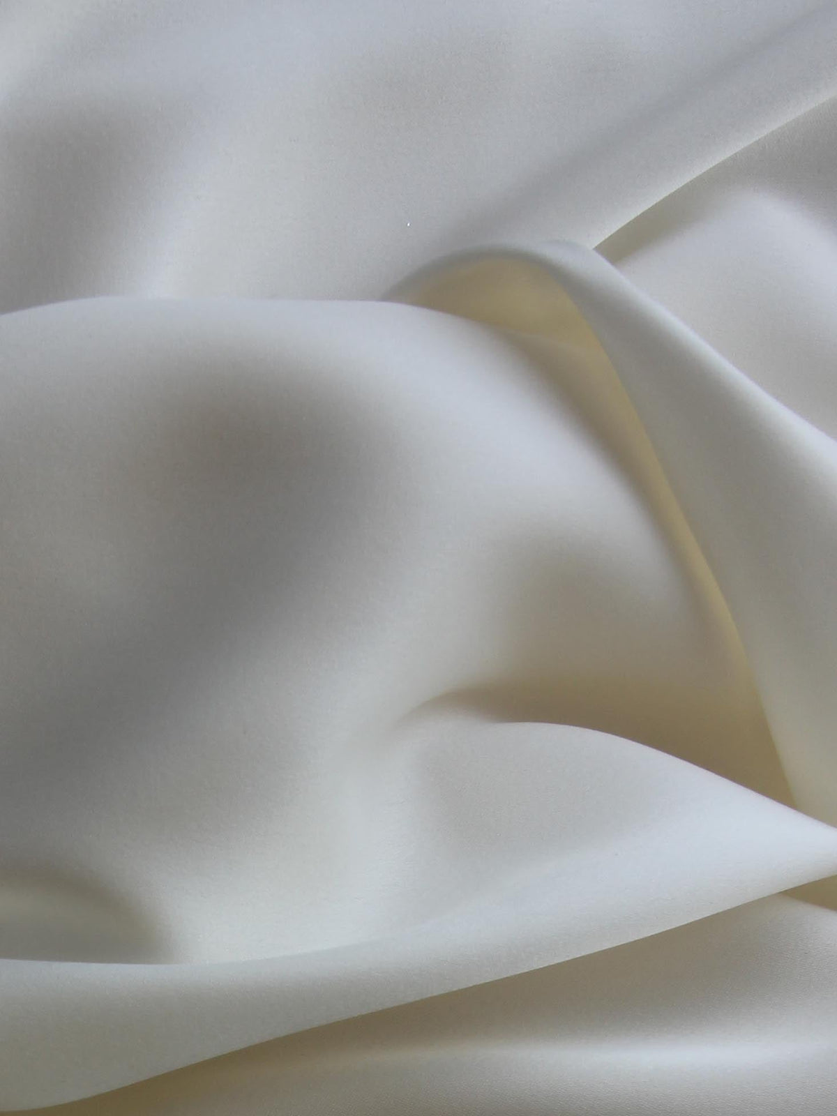 Satin tri-acétate ivoire - Truth