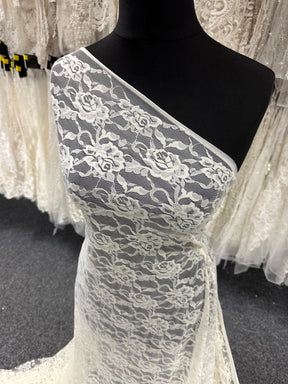 Dentelle extensible ivoire Raschel – Matina