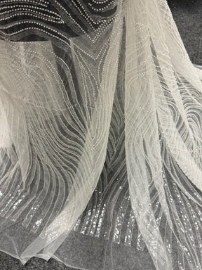 Tulle brodé de perles ivoire - EB1028