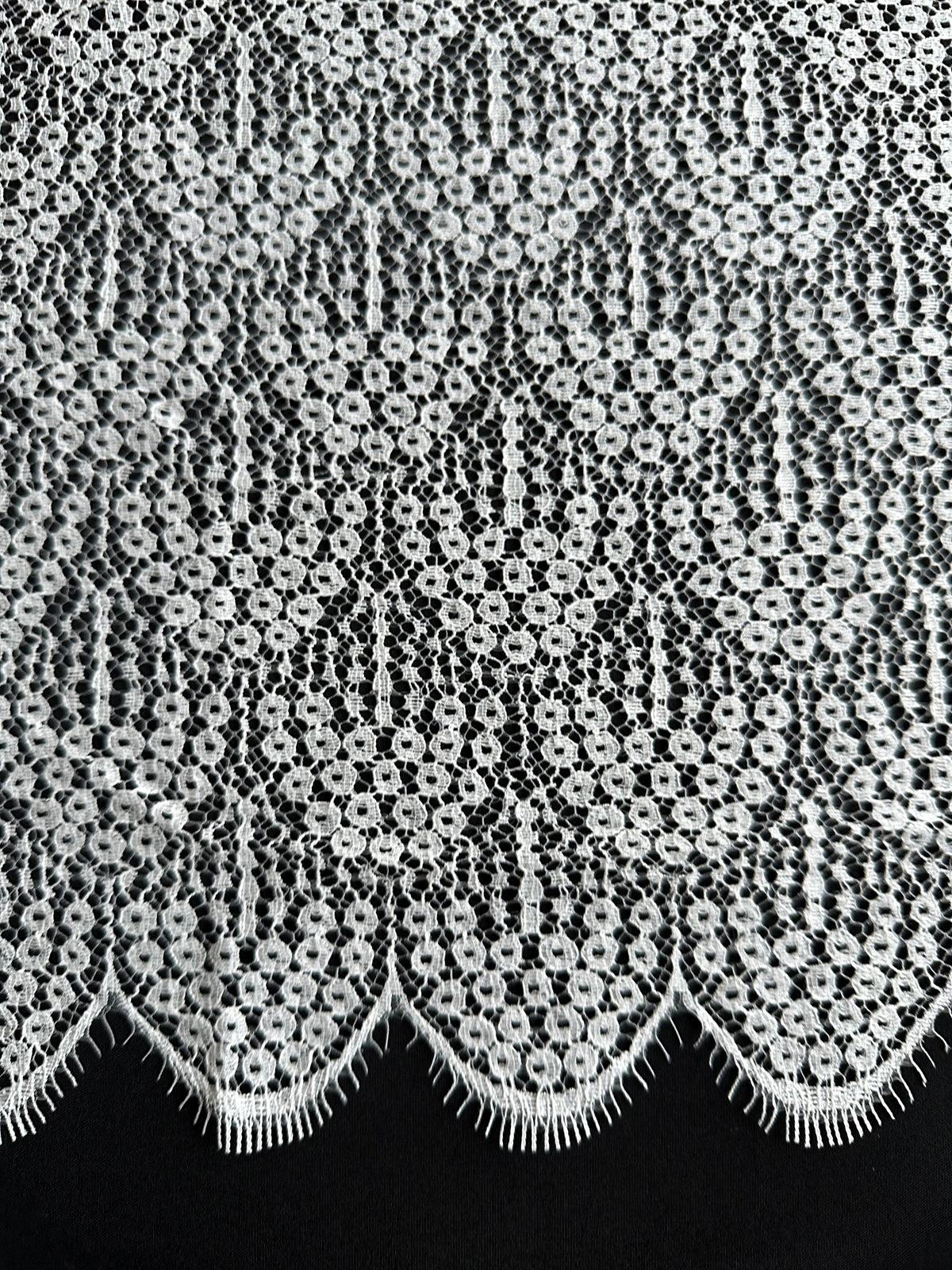 Dentelle Chantilly ivoire - Bentley