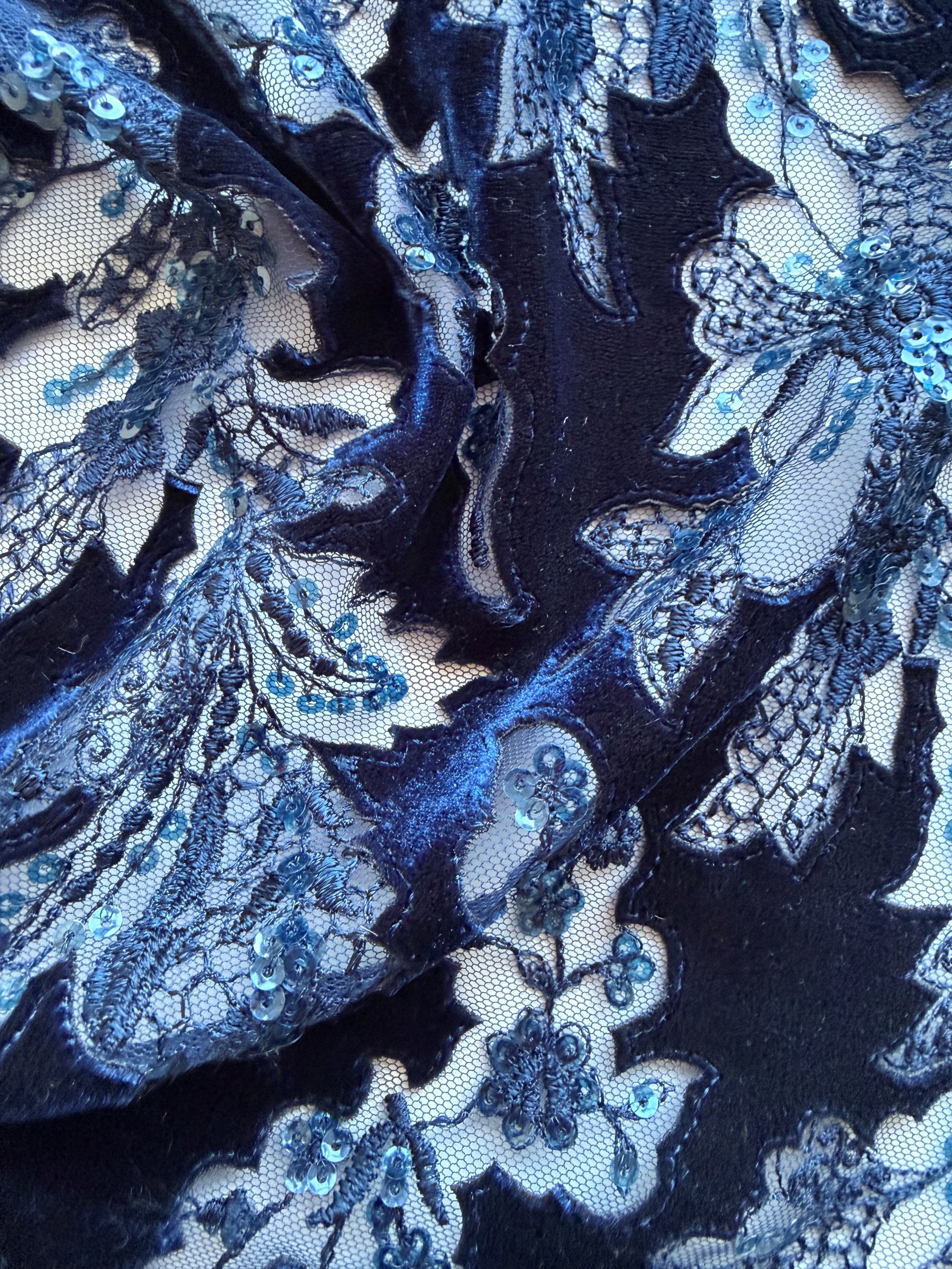 Dentelle en velours 3D bleu marine - EB3023