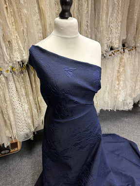 Jacquard cloqué marine - Résultat