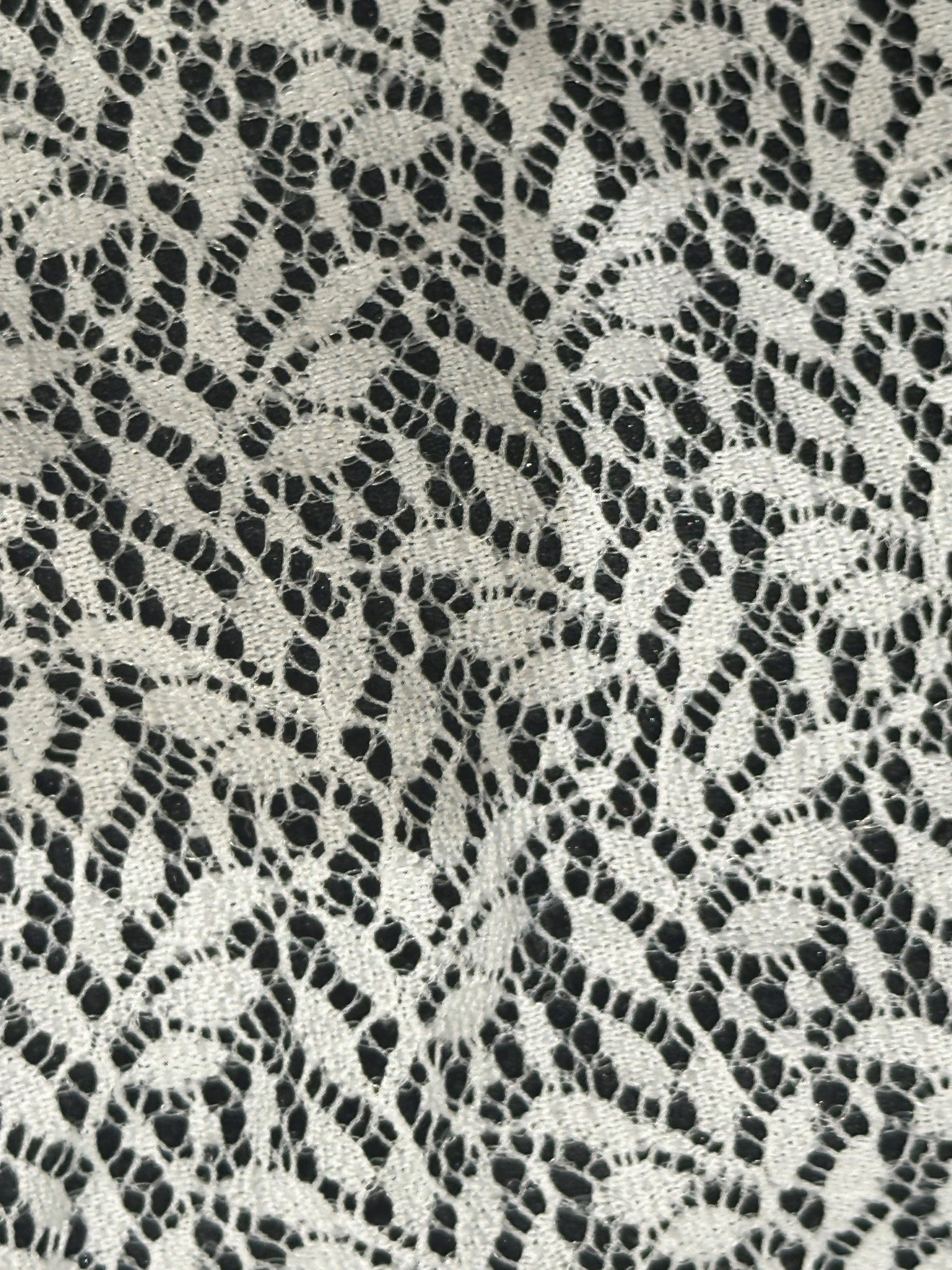 Dentelle à feuilles ivoire - Nicole (CF)