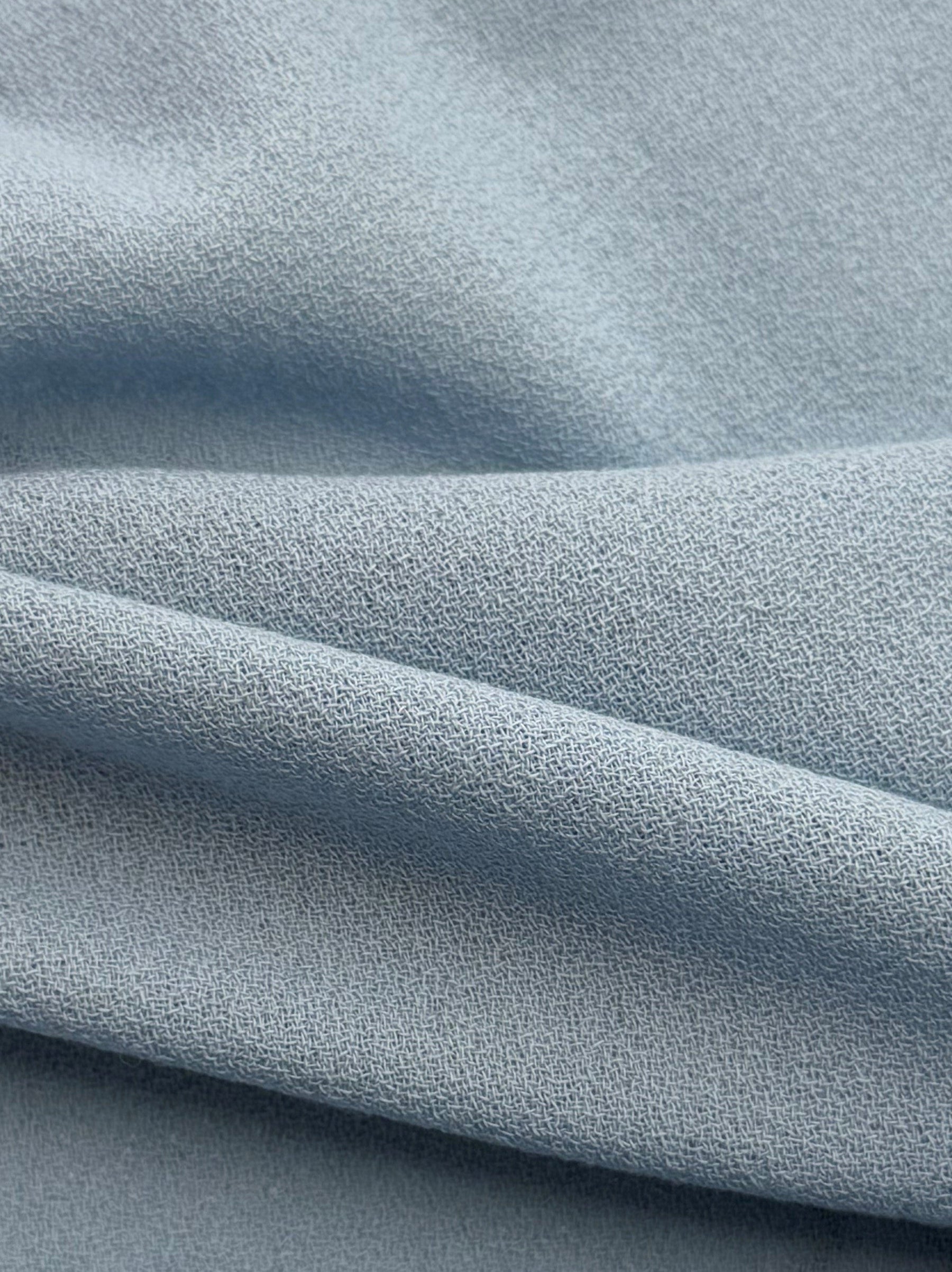 Crêpe de laine italien couleur œuf de canard - P640