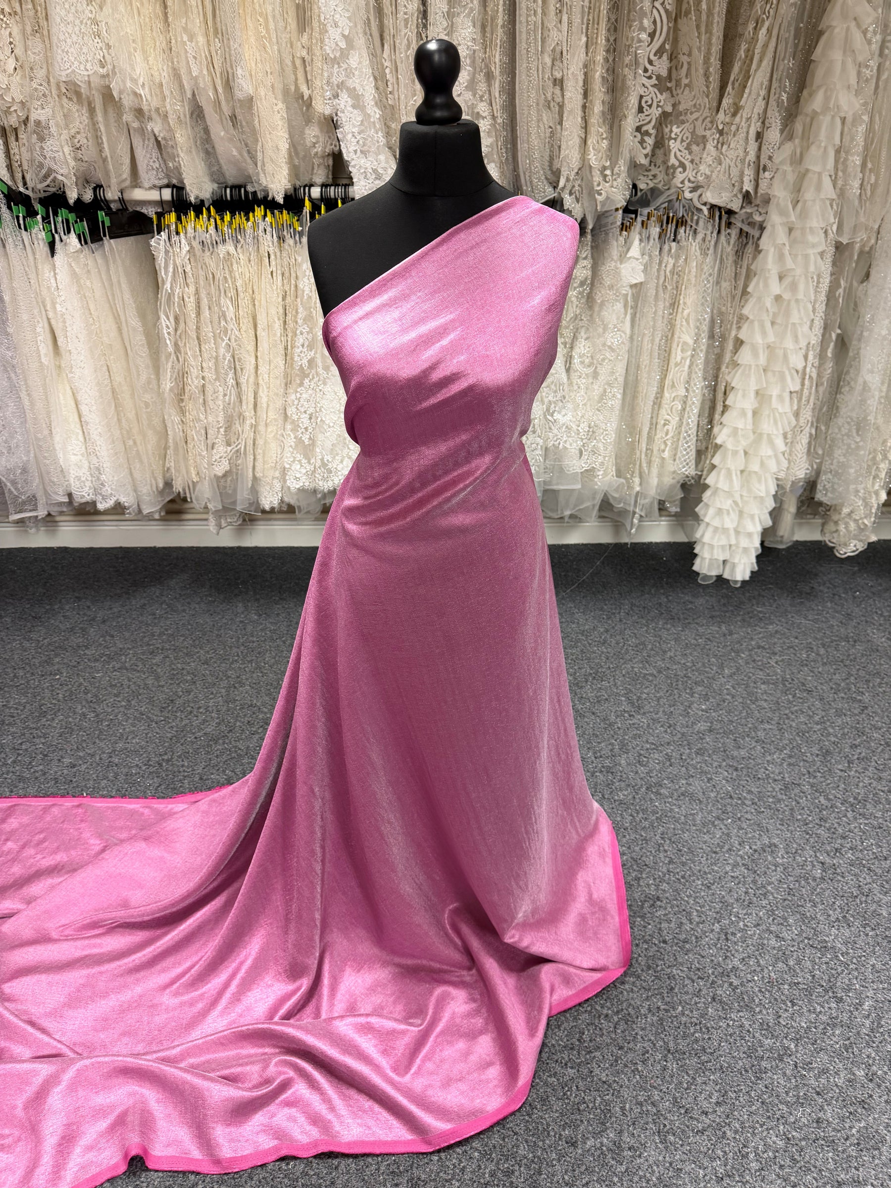 Tissu en viscose mélangée rose - Ferrari