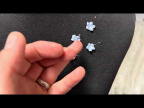Fleurs en satin bleu nuage - M14 (Sachet de 144)