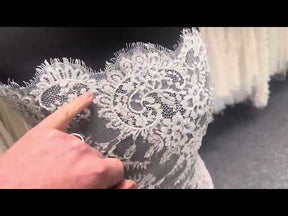Dentelle Rachel ivoire perlée à la main - Teddy